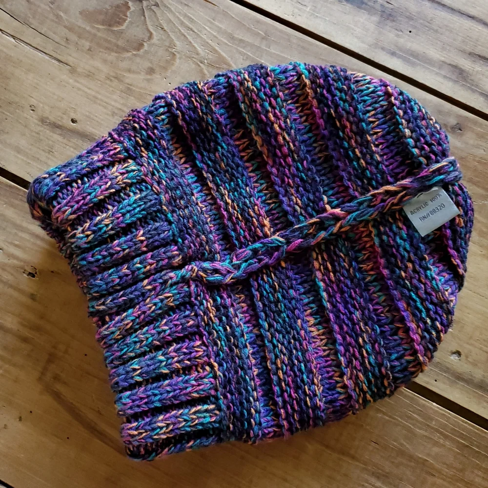 C. C Women’s Cable Knit Colorful Beanie